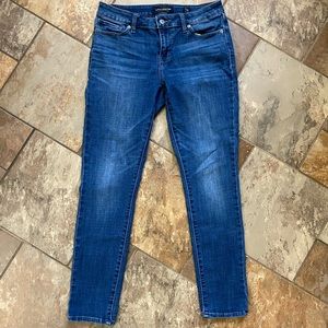 Lucky brand blue skinny lolita jeans